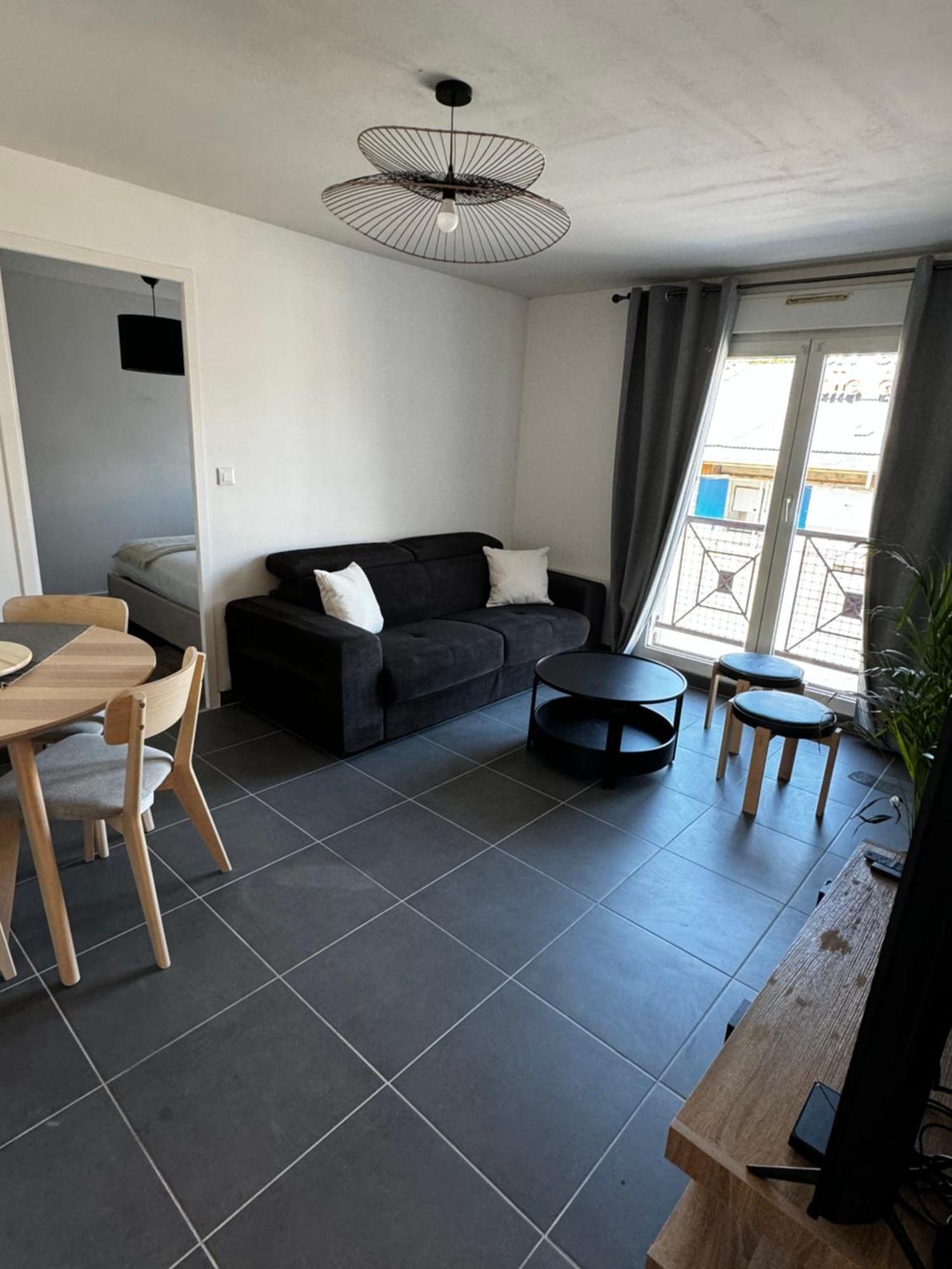 Au Coeur De Port Apartment Luaran gambar